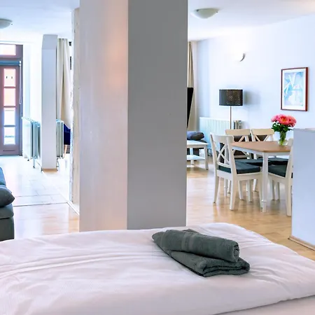 CBlue Apartmenthaus Captain Hook Apartment Rostock